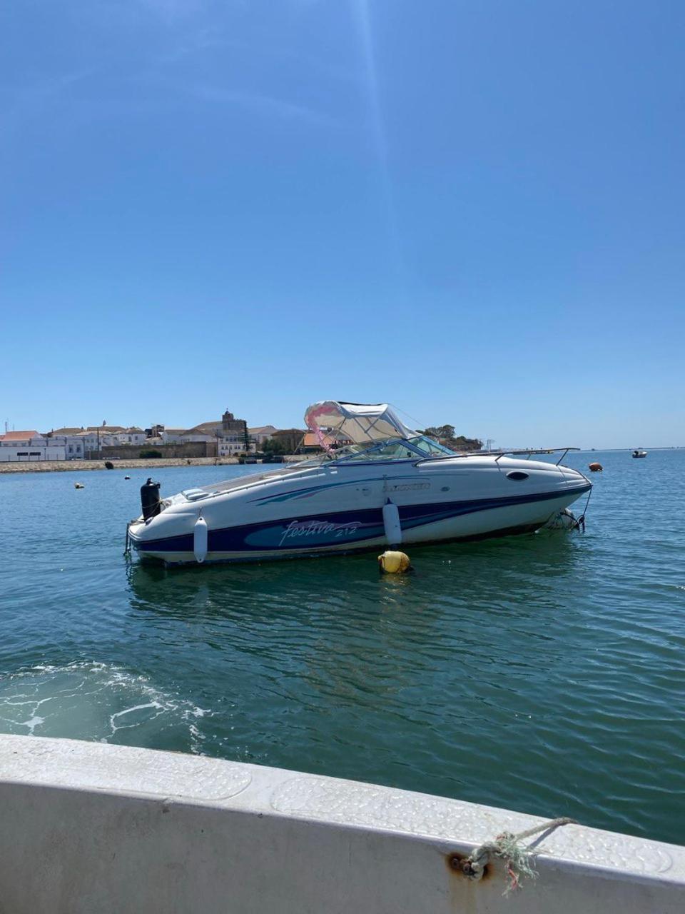ホテル Guestboat Milagre ファロ 部屋 写真